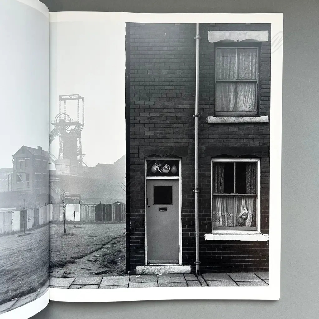 CHRIS KILLIP: IN FLAGRANTE Image 1++